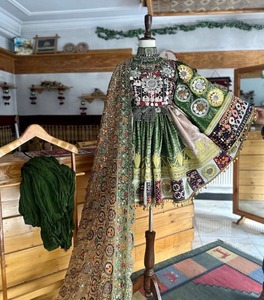 Prezzi accessibili abito a maniche lunghe Kuchi per ragazze adulti bel Design unico ricamato da donna 3 pezzi - Product Image 5