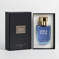 Boîte à parfum en carton rainuré avec logo personnalisé, estampage à chaud en feuille d'or, impression UV, emballage de luxe écologique et recyclable pour flacon