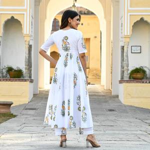 DESIGNER PARTY WEAR SUPAR HIT GIRASOL TOP AMARILLO CON PENT - Product Image 4