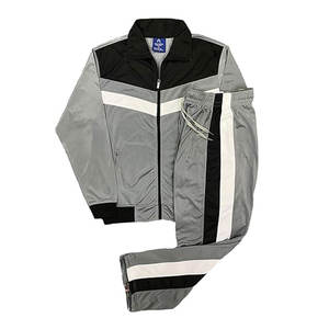 ชุดวอร์มสำหรับผู้ชายชุดวอร์มออกแบบได้ตามต้องการรับประกันประสิทธิภาพสูง - Product Image 1