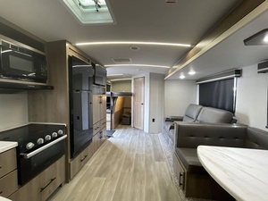 Camping-car Grand Design Imagine 2800BH d'occasion 2024 - Product Image 4