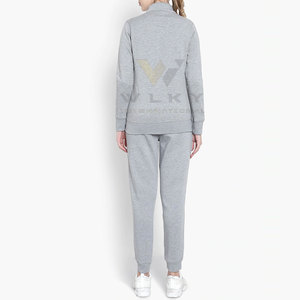 Chándal informal de cola larga para mujer, tops de invierno de gran oferta con decoración de patrón de logotipo personalizado, precio al por mayor, servicio OEM - Product Image 4