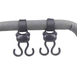 Gancho Universal de Plástico para Carriolas de Bebé - Product Image 5