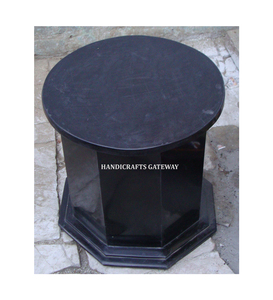 Belle base de table incrustée de marbre noir indien de qualité supérieure avec des utilisations polyvalentes du prix de gros chez l'acheteur - Product Image 1
