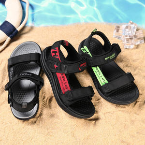 Sandales antidérapantes à semelle souple pour garçons et filles, chaussures de plage d'été décontractées et respirantes pour enfants, nouvelle collection - Product Image 4