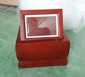 Alta calidad Buen precio Urnas de cremación de madera para adultos Mascotas Estilo EE. UU. Hecho a mano al por mayor de Vietnam - Product Image 6