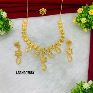 Conjunto de joyería de moda en línea Collar LARGO DE Latón chapado en oro con cadena de caja Diseño de todo tipo Patrón floral - Product Image 2