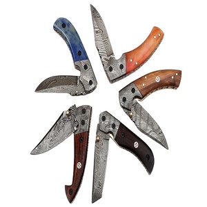 Cuchilla de acero damasco de estilo personalizado, lote de 5 cuchillos plegables (smk1205) - Product Image 1