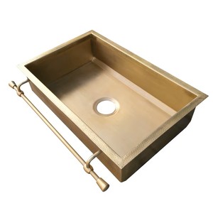 Îlot de cuisine de luxe en laiton artisanal, avec barre porte-serviettes intégrée, bord martelé, design italien inspiré, évier simple à rebord, pour îlot de cuisine - Product Image 4