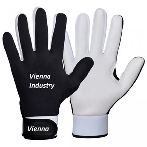 Gants de football gaélique de couleur personnalisée avec poignées en latex sur la paume, design personnalisé, vente en gros de gants GAA - Product Image 1