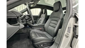 Voiture d'occasion certifiée LHD/RHD Porsche Taycan Turbo Sedan AWD 2025 - Product Image 3