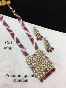 Ensemble de collier Moissanite Kundan radieux de qualité de luxe ensemble de bijoux classiques pour les mariés disponibles à un prix abordable - Product Image 2