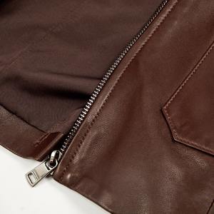 Veste en cuir véritable pour femmes Nouveau design Style Vente en gros Veste en cuir véritable coupe-vent avec fermeture éclair Veste imperméable Vêtements pour femmes - Product Image 3