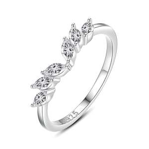 Bague Hiphop pour Homme en Moissanite Marquise, Acier Inoxydable 316L, Pierre Taillée - Product Image 2