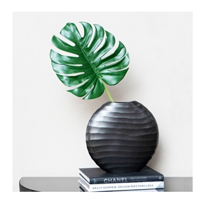 Décoration intérieure, vase à fleurs en aluminium pour la maison, les hôtels et les restaurants, pots à fleurs en aluminium noir antique - Product Image 1