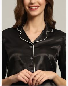 Conjunto de pijama de seda tejido cómodo informal para mujer, camisa y pantalones de satén de manga corta de 2 piezas, ropa de dormir - Product Image 2