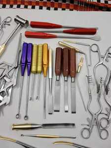 Juego de instrumentos de laminectomía de columna ortopédica de 47 Uds de alta calidad, Kit quirúrgico Manual completo de acero inoxidable de grado alemán - Product Image 2