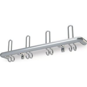 Ganchos de Pared de Aluminio con 16 Ganchos para Abrigos, 1600 mm de Longitud, 200 mm de Espaciado entre Ganchos - Product Image 1