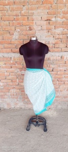 ผ้าโสร่งพิมพ์ลายดอกไม้รูปทรงเรขาคณิตลายดอกไม้งานปะมีบริการ OEM - Product Image 3