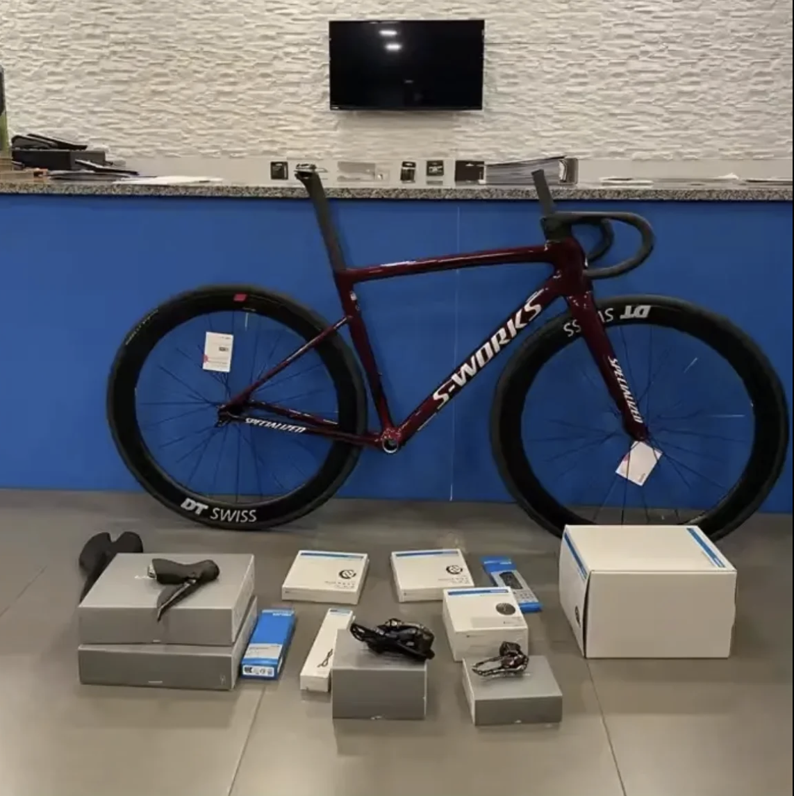 SPECIALIZED AEROFLYⅡ 440mm s-works Specialized S-Works Tarmac LTD - Sram Red AXS - Cycletherapy