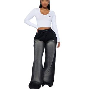 Survêtement en molleton de coton pour femme avec logo personnalisé, col rond, coupe courte et pantalon large, taille haute, vêtements décontractés pour se détendre, marque privée OEM - Product Image 1