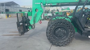 Manipulador Telescópico 509-42 de 2018, Equipo Confiable para Elevación de Materiales Pesados, Listo para Exportación - Product Image 6