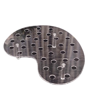 ชั้นวางไอศกรีมเหล็กทรงกรวยสีเงินพร้อมขัดเงาเหมาะสำหรับงานจัดแสดงสินค้าและงานแต่งงานที่มีสไตล์ - Product Image 1