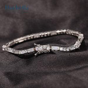 "Bracelet Tennis pour homme en argent sterling 925 et or blanc 14 carats Moissanite avec baguette et pierres rondes" - Product Image 3