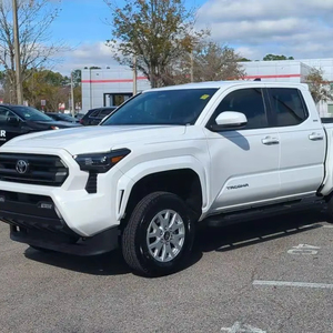 ขายรถโตโยต้า ทาโคมา SR5 ปี 2024 เกียร์ธรรมดา พวงมาลัยซ้าย สีดำ รุ่นเทอร์โบ เบาะผ้า - Product Image 1