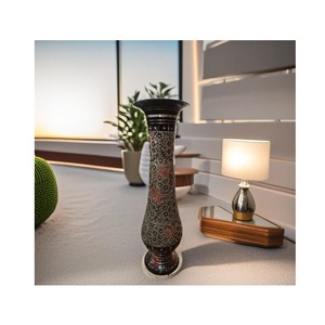 Elegante jarra de estilista de cobre Premium, auténtico acabado martillado ecológico, diseño inspirado en la realeza para la salud, el bienestar y la cena - Product Image 1