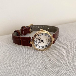 นาฬิกาข้อมือสไตล์เรโทรสำหรับผู้หญิง ดีไซน์หรูหรา สวยงาม ระดับไฮเอนด์ แฟชั่นนักศึกษา ระบบควอตซ์ กันน้ำ - Product Image 4