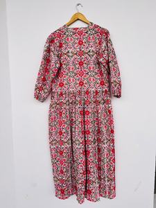 Único y elegante diseñador de aspecto de tela de algodón cómodo impreso Casual mujeres señoras Maxi vestidos para usar en fiestas en la playa - Product Image 3