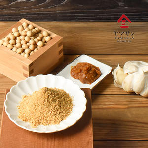 Condimento de miso de ajo umami-rico, sabor salado para platos gourmet, hecho en Japón - Product Image 1