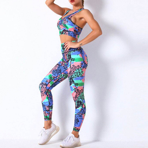 Vêtements de sport conception spéciale soutien-gorge de sport quantité en vrac soutien-gorge de sport pour femmes Sublimation imprimé soutien-gorge de sport pour femmes professionnelles - Product Image 1