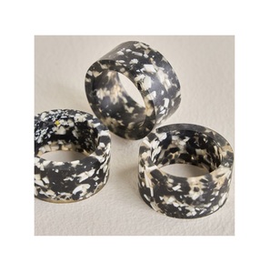 Elegantes servilleteros de madera con diseño atemporal para mejorar la decoración de la Mesa en eventos especiales y reuniones ecológicas - Product Image 2