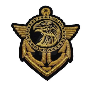 Patch brodé en tissu chenille de haute qualité à coudre pour uniformes, équipes, clubs, vêtements, accessoires avec une couture solide et attrayante - Product Image 3