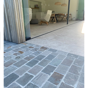 Kandla กระเบื้องทรายสีเทาขัดธรรมชาติและกำหนดขนาดเองสำหรับพื้นผิวด้านนอก - Product Image 1