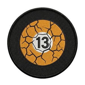 Parche Termoadhesivo Personalizado con Número 13 para Bola de Billar, Insignia Bordada de Bola de Billar Agrietada, Logotipo Deportivo Lucky 13, Aplique Táctico, Venta al por Mayor - Product Image 1