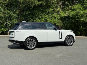 USADO, LAND ROVER RANGE ROVER SE P400 2023, MOTOR TURBOALIMENTADO DE 3.0L I6 Y 395HP, AUTOMÁTICO, GASOLINA, SUV/CROSSOVER, AUTO DE LUJO - Product Image 2