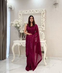Saree élégant de créateur pour mariage et fête avec broderie lourde et tissu riche aux prix de gros - Product Image 5