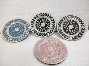 Bandeja de estilo árabe Premium con detalles de nácar, regalo elegante para Ramadán, Eid y decoración de lujo para el hogar - Product Image 2