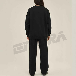 เสื้อสเวตเชิ้ตฮิปฮอปผ้าฟลีซสำหรับผู้หญิงคอกลมแขนยาวมีฮู้ดเสื้อสไตล์เรโทรลำลองสีพื้น Y2K ออกแบบได้ตามต้องการ - Product Image 2