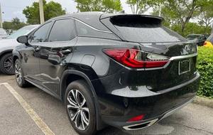 2022 R-X abordable lLex-uss R-X 350 FWD - Product Image 2