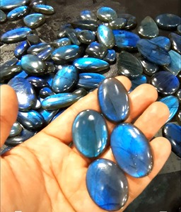 Haute qualité Multi Flashy Labradorite ovale forme pierres lisse lâche Cabochon gemmes pour la fête porter des bijoux - Product Image 1