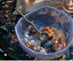 Kitchen & Tabletop Eco-Friendly Polished Resin Salad Bowl with Modern Design Handmade for Party Use by TAQI <b>Crafts</b> - Product Image 4