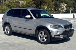 2008 B-M-W X-5 3.0s-i - Product Image 3