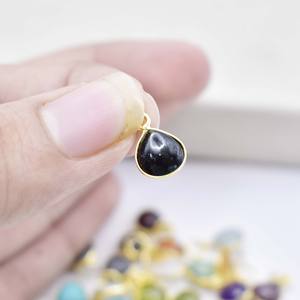 Collar con Bisel de Piedra Lunar en Forma de Lágrima, Collar de Piedra Preciosa Hecho a Mano, Chapado en Oro, Collar con Colgante de Piedra de Nacimiento, Regalo para Mamá - Product Image 4