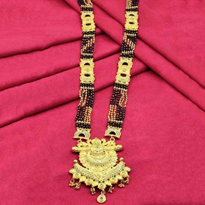 Vente en gros de micro-pendentif en laiton plaqué or 24 carats AD Stone Long Mangalsutra Collier de mariage traditionnel 36 pouces pour femmes - Product Image 1