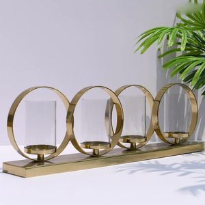 Ensemble de 4 bougeoirs et bougies en métal design faits à la main-Hurricane au prix de gros - Product Image 1