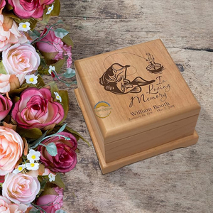 โกศไม้แกะสลักพร้อมดีไซน์รูปปลากล่องใส่ของที่ระลึกส่วนบุคคลรูปทรงผีเสื้อออกแบบโดย ayaans - Product Image 2